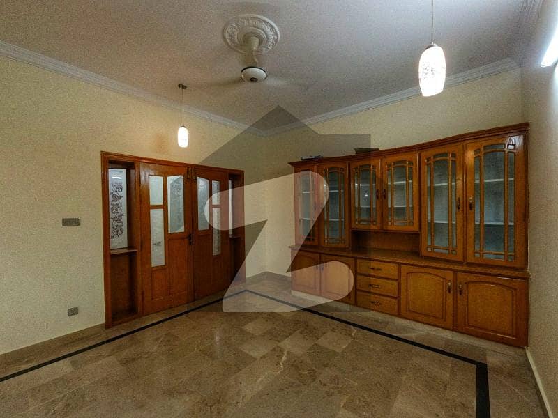 Outstanding 25x40 House 50-foot street in G-13/4 Outstanding 25x40 House 50-foot street in G-13/4