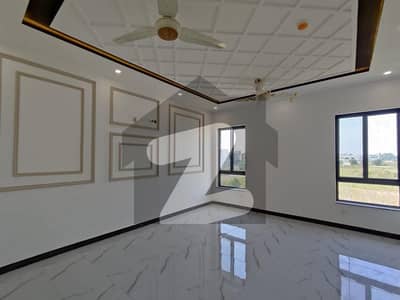 One Kanal Upper Portion With One Kanal Lawn Available For Rent In DHA Ph7