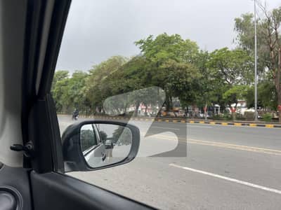 ستیانہ روڈ فیصل آباد میں 1 کنال رہائشی پلاٹ 4.0 کروڑ میں برائے فروخت۔