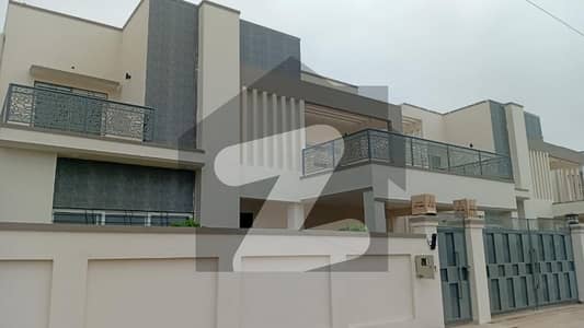 500 SQ YARD NEW ELEVATION 2025 RCC STRUCTURE HOUSE ON SALE OWNERS GROUP