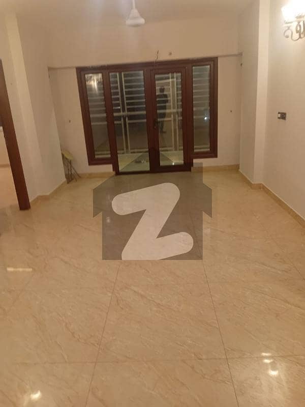3 Bed Drawing Dining Lounge Luxury Flat