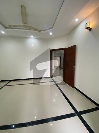 Beautiful Upper Portion For Rent