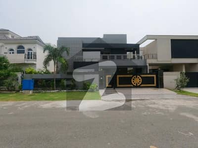 Lake City 1 Kanal Used House Available For Sale Condition Good