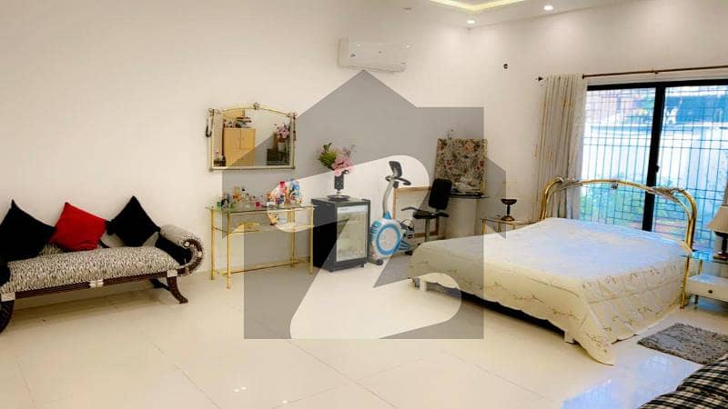 ڈی ایچ اے فیز 3 ڈیفنس (ڈی ایچ اے),لاہور میں 5 کمروں کا 2 کنال مکان 15.75 کروڑ میں برائے فروخت۔