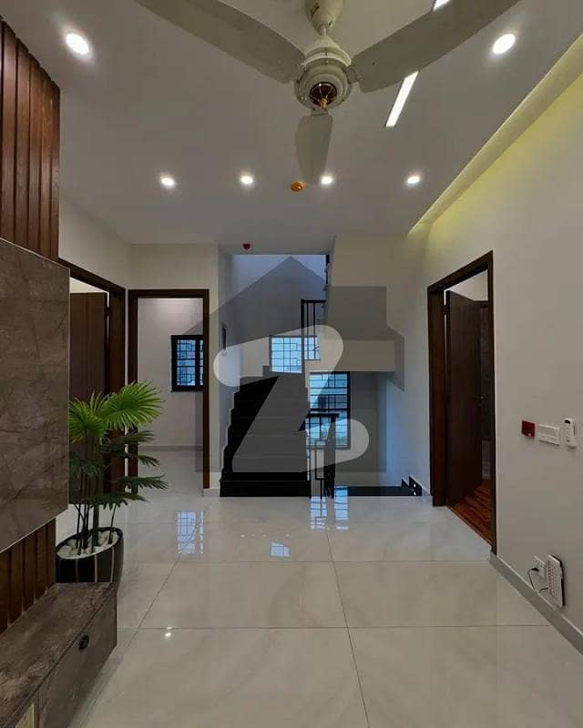 HOUSE For Rent In Dha Phase 8 HOUSE For Rent In Dha Phase 8
