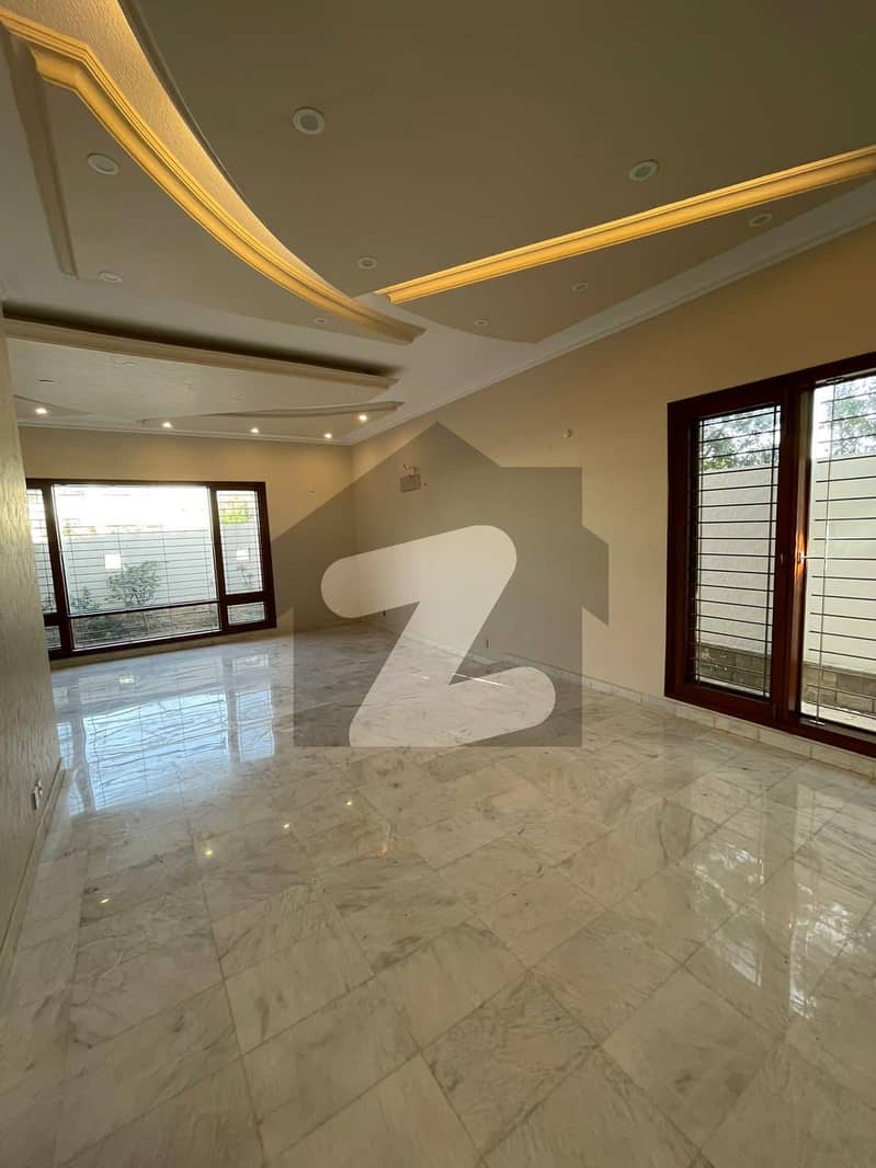 Golf Course Road 500 Yards House Golf Course Road 500 Yards House