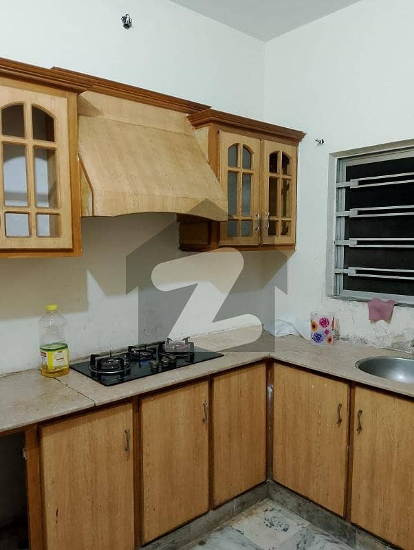 Good 7 Marla Upper Portion For rent In G-13 Good 7 Marla Upper Portion For rent In G-13