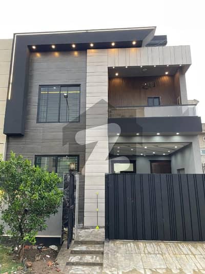 5 Marla Ground Floor Portion for Rent Park View City Lahore