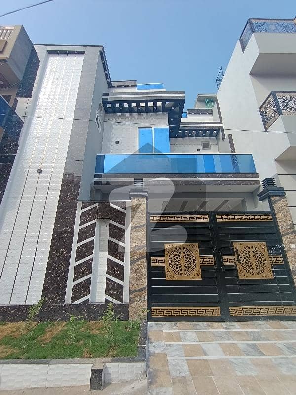 Brand New Designer House Brand New Designer House