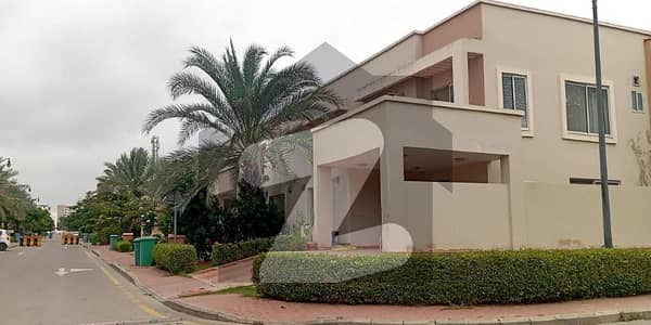 Quaid Villas 200sq Yard Close To Entrance Of BTK 3Bed One Unit Villas FOR SALE