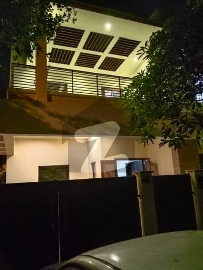 Precinct 1 272 sq. Yd Villa, Fully Furnished Upper Portion Available For Rent