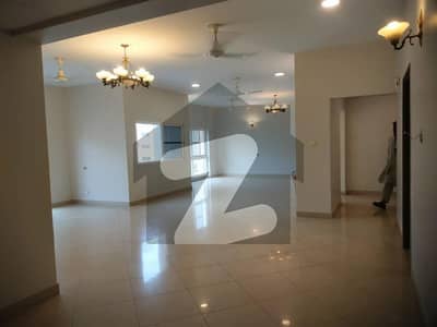 Very Well Maintained And Slightly Renovated 4 Bedroom 3760 Square Feet Apartment On Higher Floor Is Available For Rent In One Of The Most Prominent Project Of City Known As Creek Vista Situated In The Serene Vicinity Of DHA Phase 8