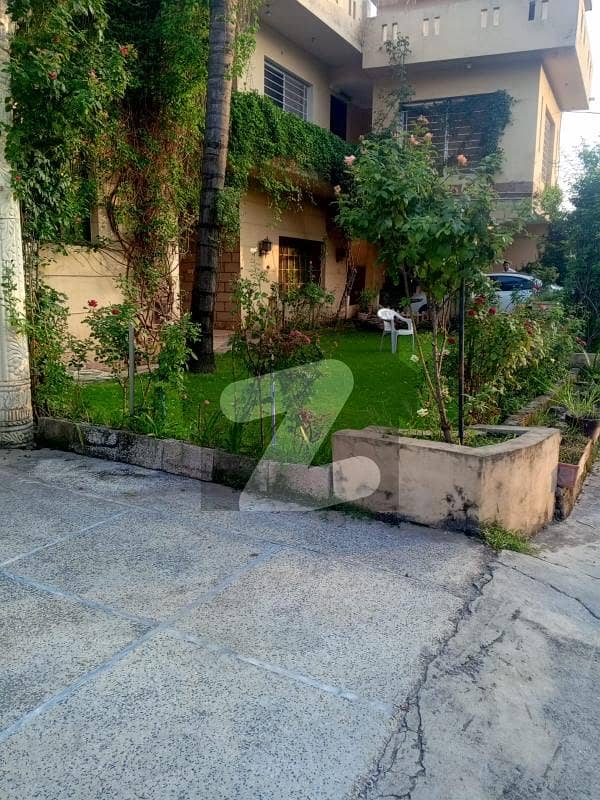 1 Kanal Double Storey House For Rent In Banigala Near Meezan Bank 1 Kanal Double Storey House For Rent In Banigala Near Meezan Bank