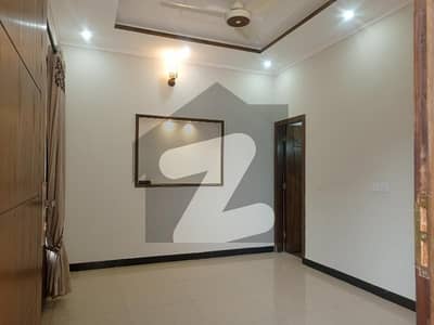 فیصل ٹاؤن فیز 1 - بلاک سی فیصل ٹاؤن فیز 1,فیصل ٹاؤن - ایف ۔ 18,اسلام آباد میں 2 کمروں کا 5 مرلہ زیریں پورشن 45.0 ہزار میں کرایہ پر دستیاب ہے۔