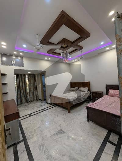 beautiful furnish upper portion near Park masjid markaz