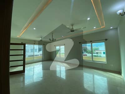 Looking For A Upper Portion In D-12