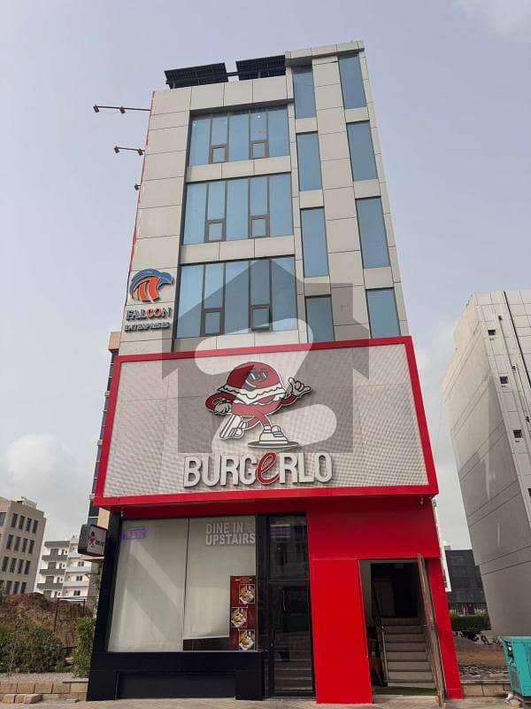 Brand New 100 Sq. Yards Commercial Building [HIGH RENTAL RETURN]