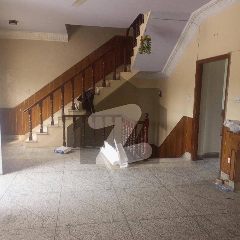 Upper Portion For Rent Upper Portion For Rent