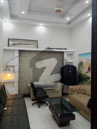 پی