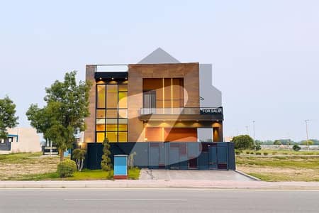 11 Marla Designer House For Sale 11 Marla Designer House For Sale