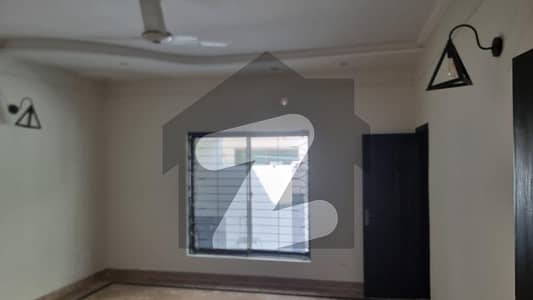 1 kanal upper portion for rent