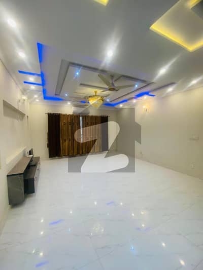Prime 1 Kanal Upper Portion for Rent