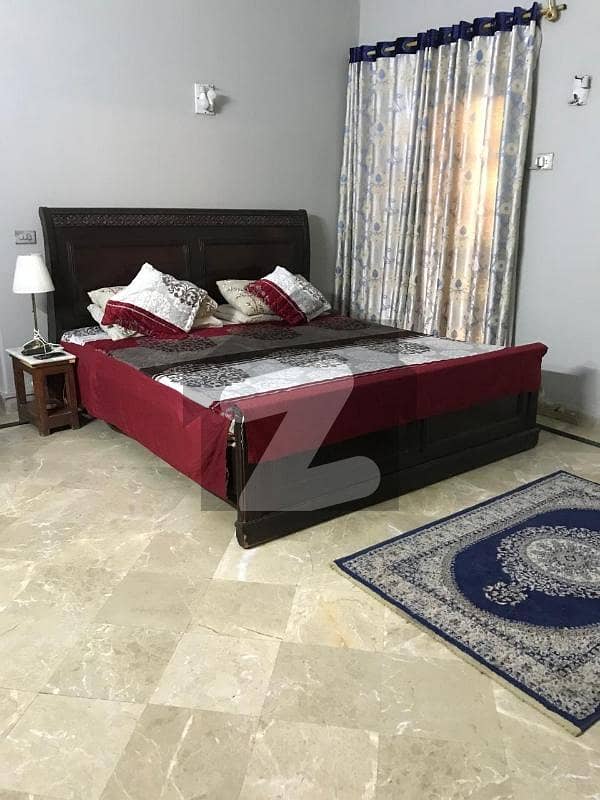 300 Yard Banglow For Sale 300 Yard Banglow For Sale