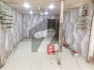 گلشنِ اقبال - بلاک 2 گلشنِ اقبال,گلشنِ اقبال ٹاؤن,کراچی میں 2 مرلہ دکان 2.25 کروڑ میں برائے فروخت۔