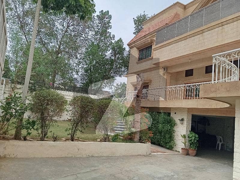 1200 Square Yards Bungalow On Rent For Commercial Use . 1200 Square Yards Bungalow On Rent For Commercial Use .
