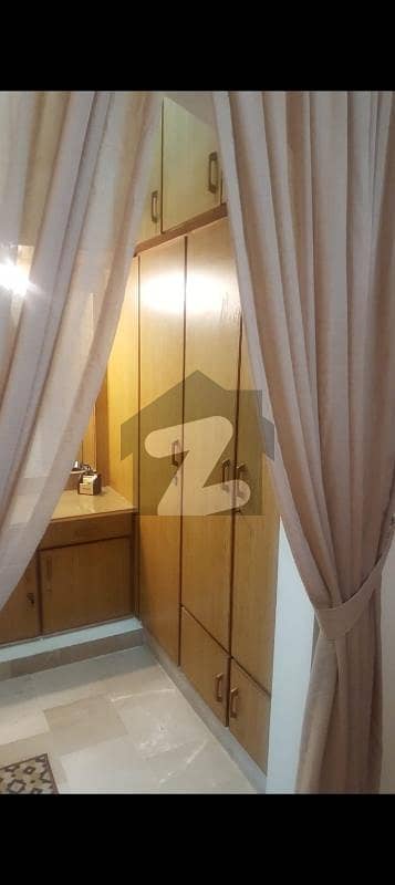 FULLY FURNISHED ROOM FOR RENT IN BANGLOW FULLY FURNISHED ROOM FOR RENT IN BANGLOW