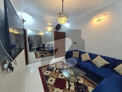 Spacious Flat Is Available For Rent In Ideal Location Of Clifton - Block 8