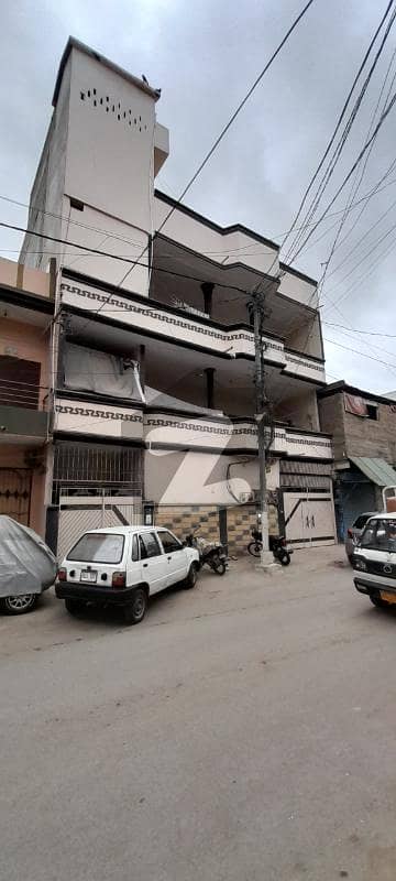 ایئرپورٹ روڈ کراچی میں 11 کمروں کا 9 مرلہ مکان 5.0 کروڑ میں برائے فروخت۔