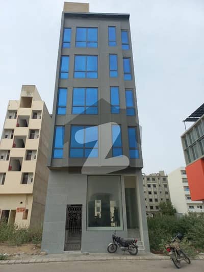 100 yard building for rent