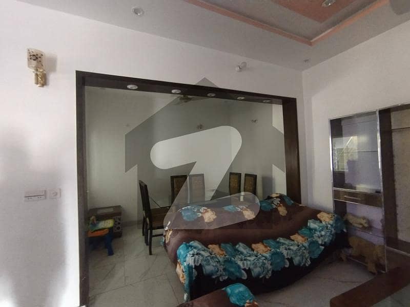 Beautiful 1 Kanal House Available For Rent Beautiful 1 Kanal House Available For Rent