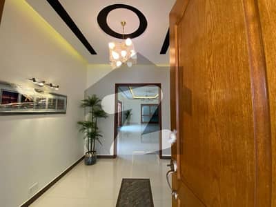 Beautifully Constructed Prime Location Penthouse Is Available For rent In Alamgir Road