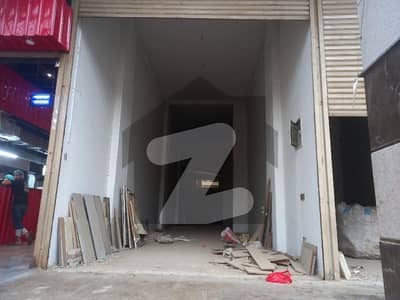 Main Double Road In Gulistan-e-Jauhar - Block 7 804 Square Yards Shop For rent