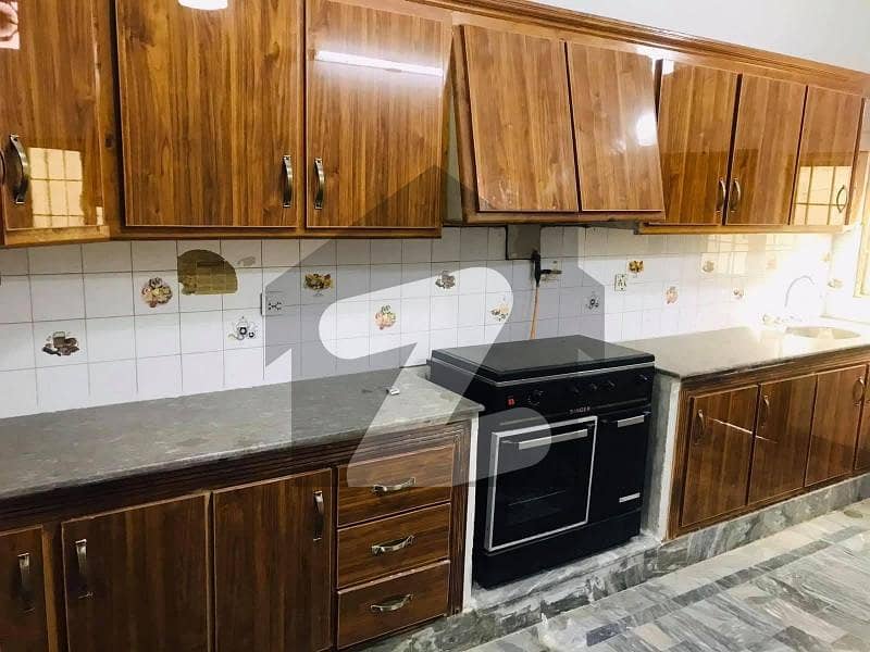 10 Marla House For Sale In Phase 1 Hayatabad 10 Marla House For Sale In Phase 1 Hayatabad