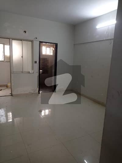 Prime Location 1200 Square Feet Flat Ideally Situated In Clifton - Block 8