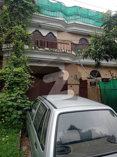 8 Marla House Is Available For Sale In I-10/4 Islamabad