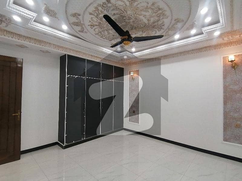 Well-Constructed House Available For Sale In Gulshan-E-Ravi Well-Constructed House Available For Sale In Gulshan-E-Ravi