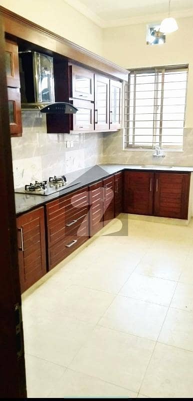40x80 14 Marla Upper portion for Rent G-13 40x80 14 Marla Upper portion for Rent G-13