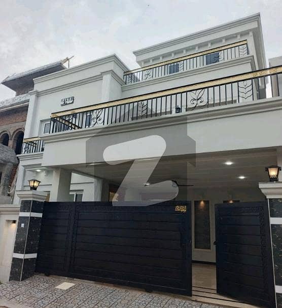 1 Kanal House Available For Sale In Bani Gala