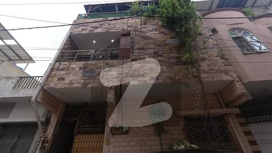 سکیم 33 کراچی میں 5 کمروں کا 5 مرلہ مکان 2.9 کروڑ میں برائے فروخت۔