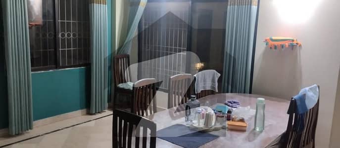 3 Bed DD HUGE 1700sqft Maintained Flat For Sale At Reasonable Price