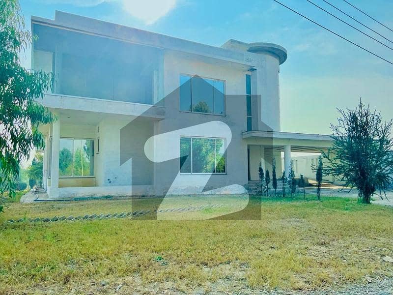 7 Marla Ideally Located 30X60 7 Marla Ideally Located 30X60