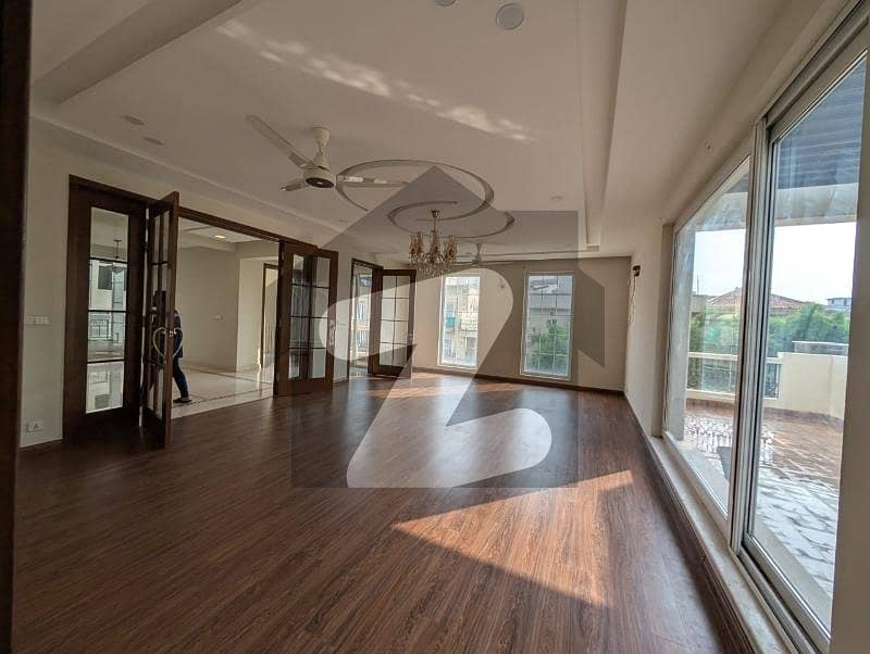 Beautiful New House For Rent In F-10 Beautiful New House For Rent In F-10
