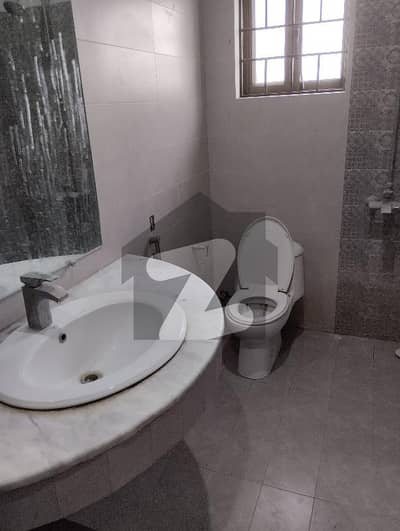 Ground floor for Rent