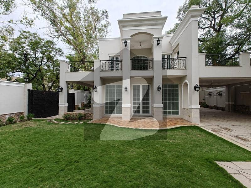 HOUSE FOR RENT IN F-6 HOUSE FOR RENT IN F-6