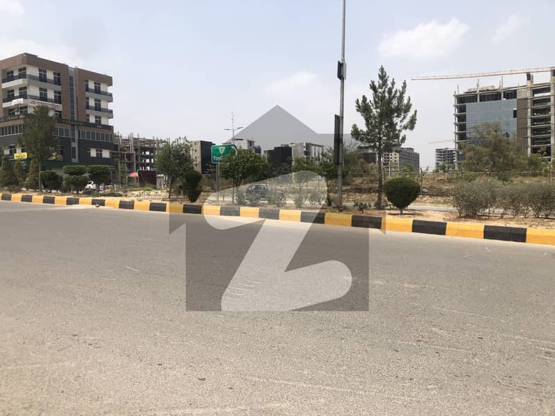 ممتاز سٹی اسلام آباد میں 5 مرلہ رہائشی پلاٹ 78.0 لاکھ میں برائے فروخت۔ ممتاز سٹی اسلام آباد میں 5 مرلہ رہائشی پلاٹ 78.0 لاکھ میں برائے فروخت۔