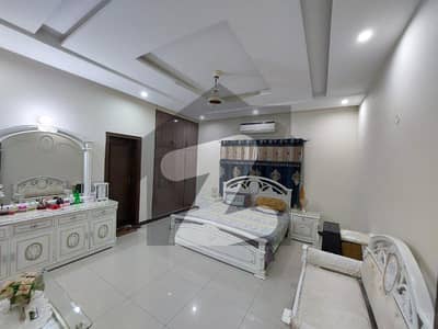 1 Kanal Upper Portion For Rent In State Life Society orginal pics